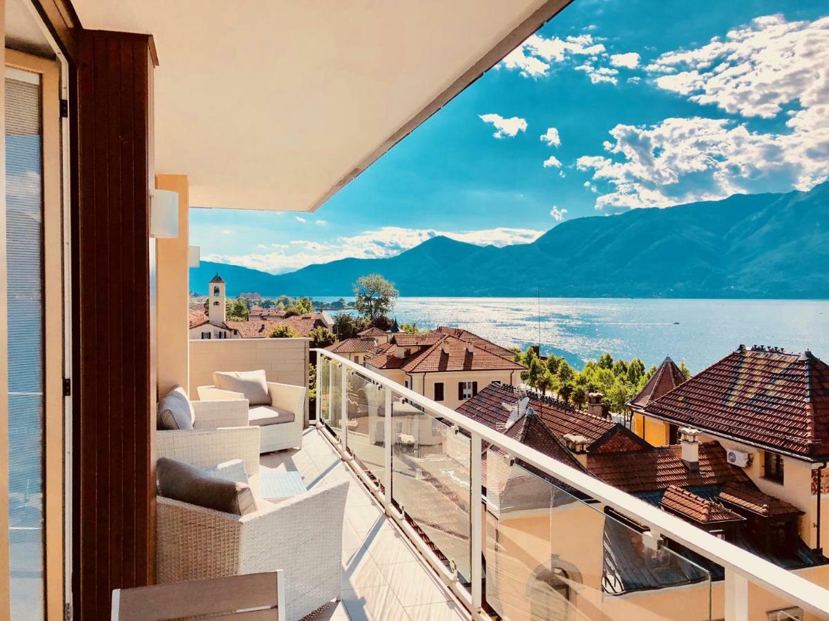 Apartamento Attico Palazzo Di Vetro Luino Exterior foto